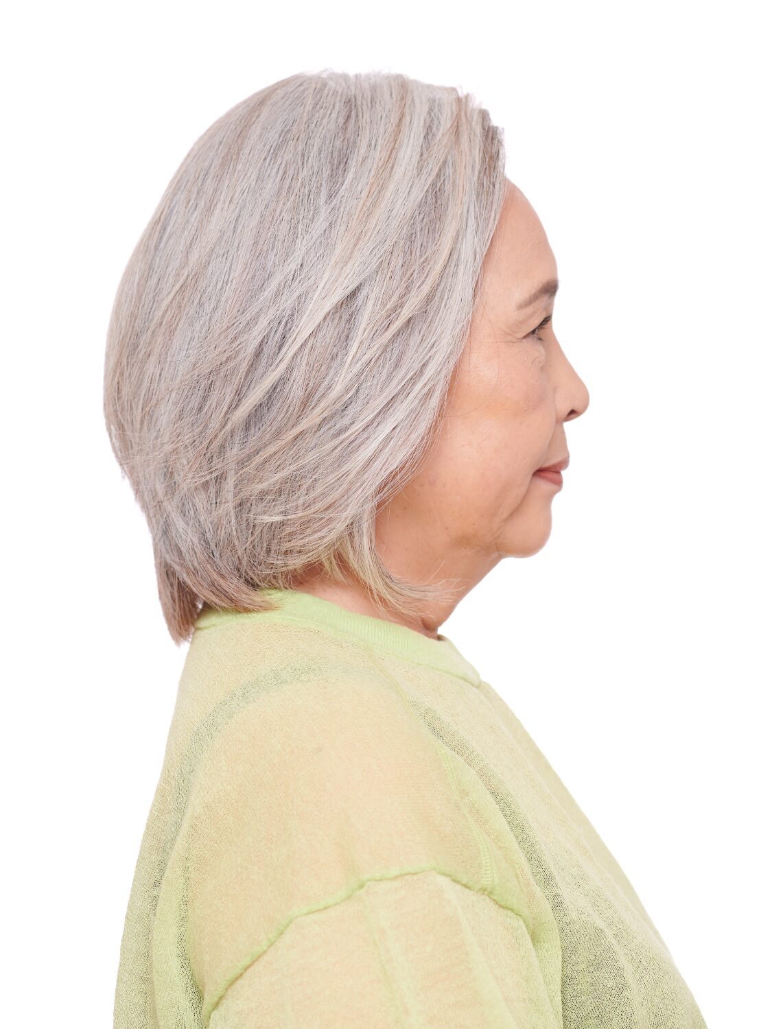 50代・60代のグレイヘアの方に◎白髪を活かしたショートヘア 2