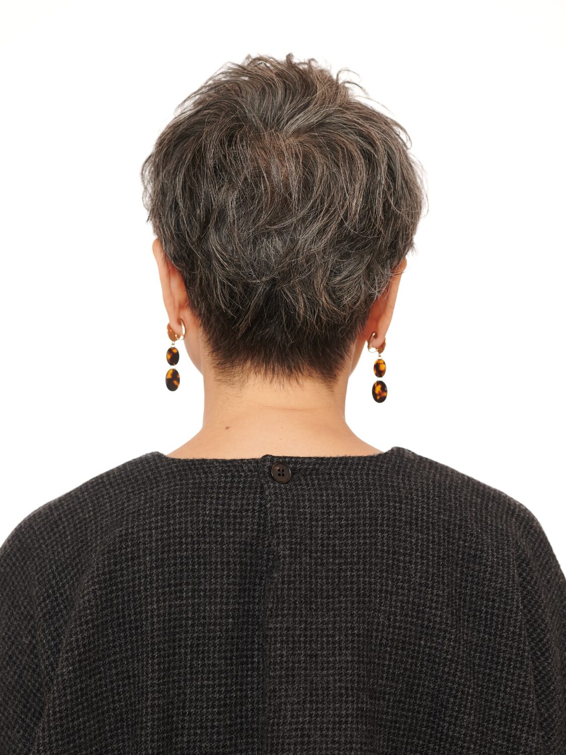 50代・60代グレイヘアの方に◎ベリーショート 3